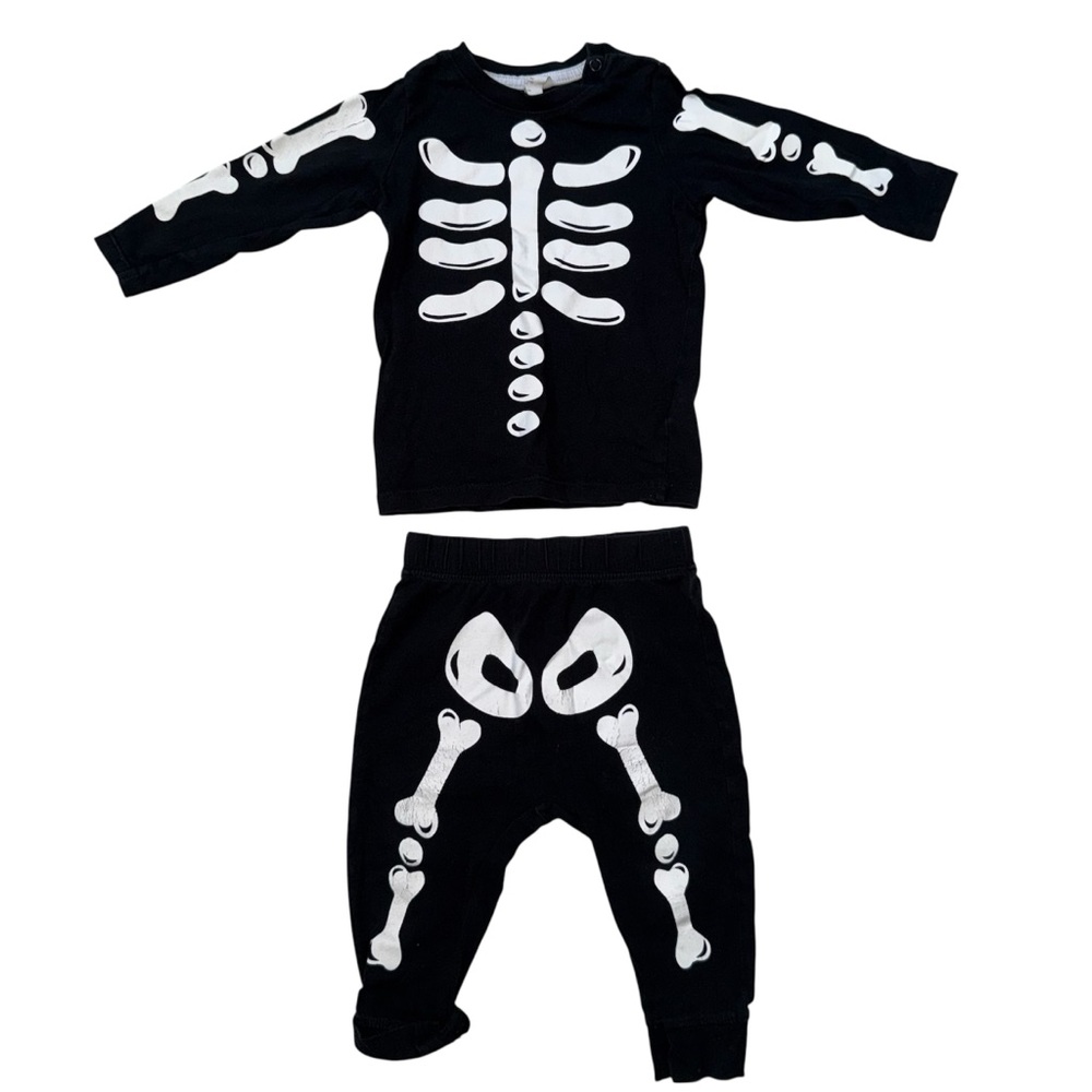 H&M skeleton two piece set